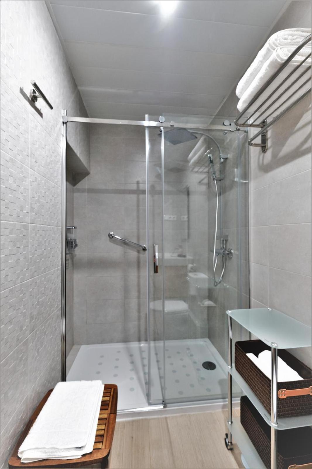 Apartamento San Bernardo - Kainga Homes セビリア エクステリア 写真