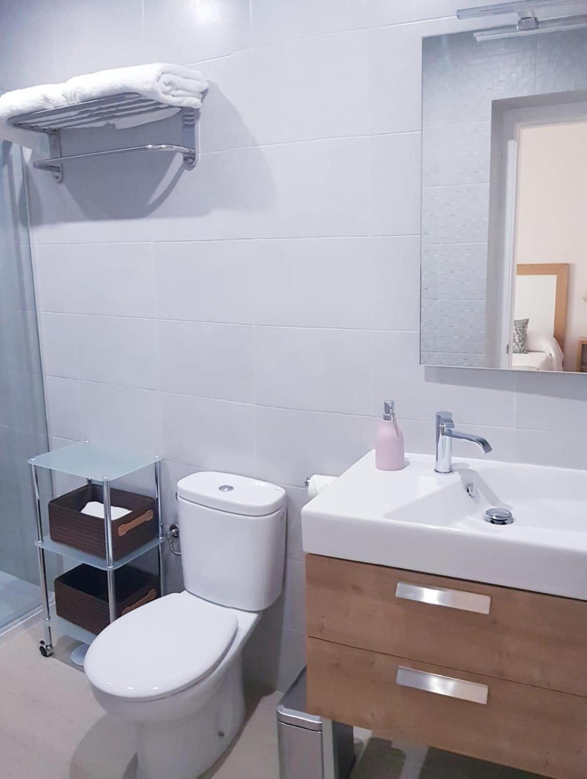 Apartamento San Bernardo - Kainga Homes セビリア エクステリア 写真